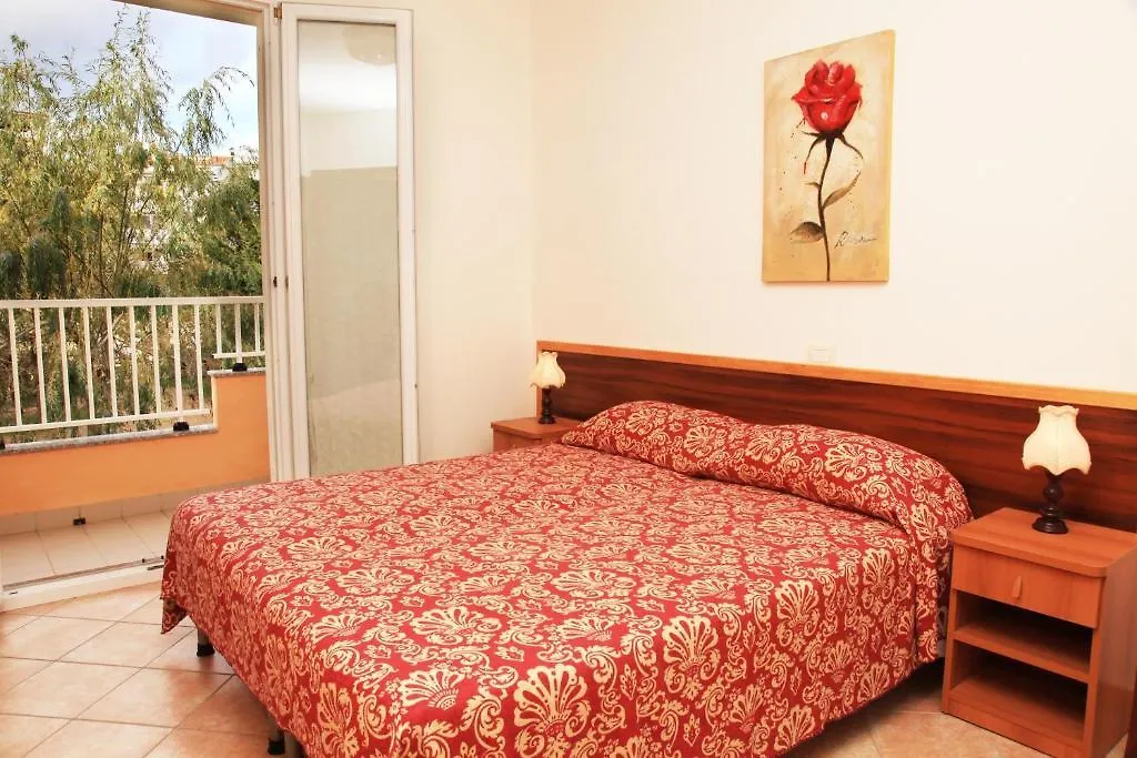 Aparthotel Casa Vacanze Cau Italy
